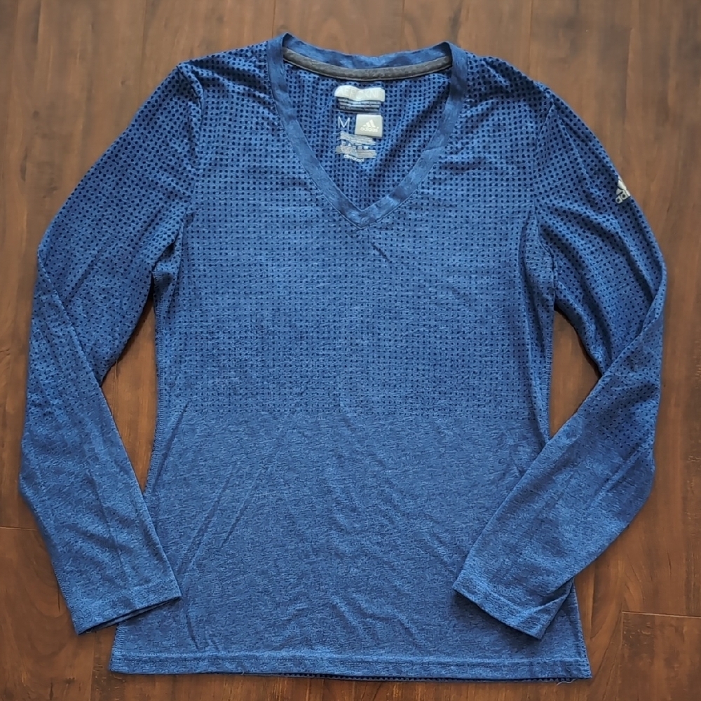 ⭐3/$15 Blue V-Neck Long Sleeve Top